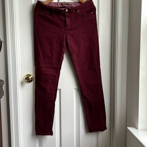 Women’s Paige Skyline Denim Jeans in a Beautiful Burgundy Color Size 32